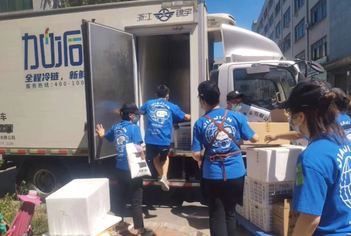 共克时艰战疫情，55世纪一直在路上